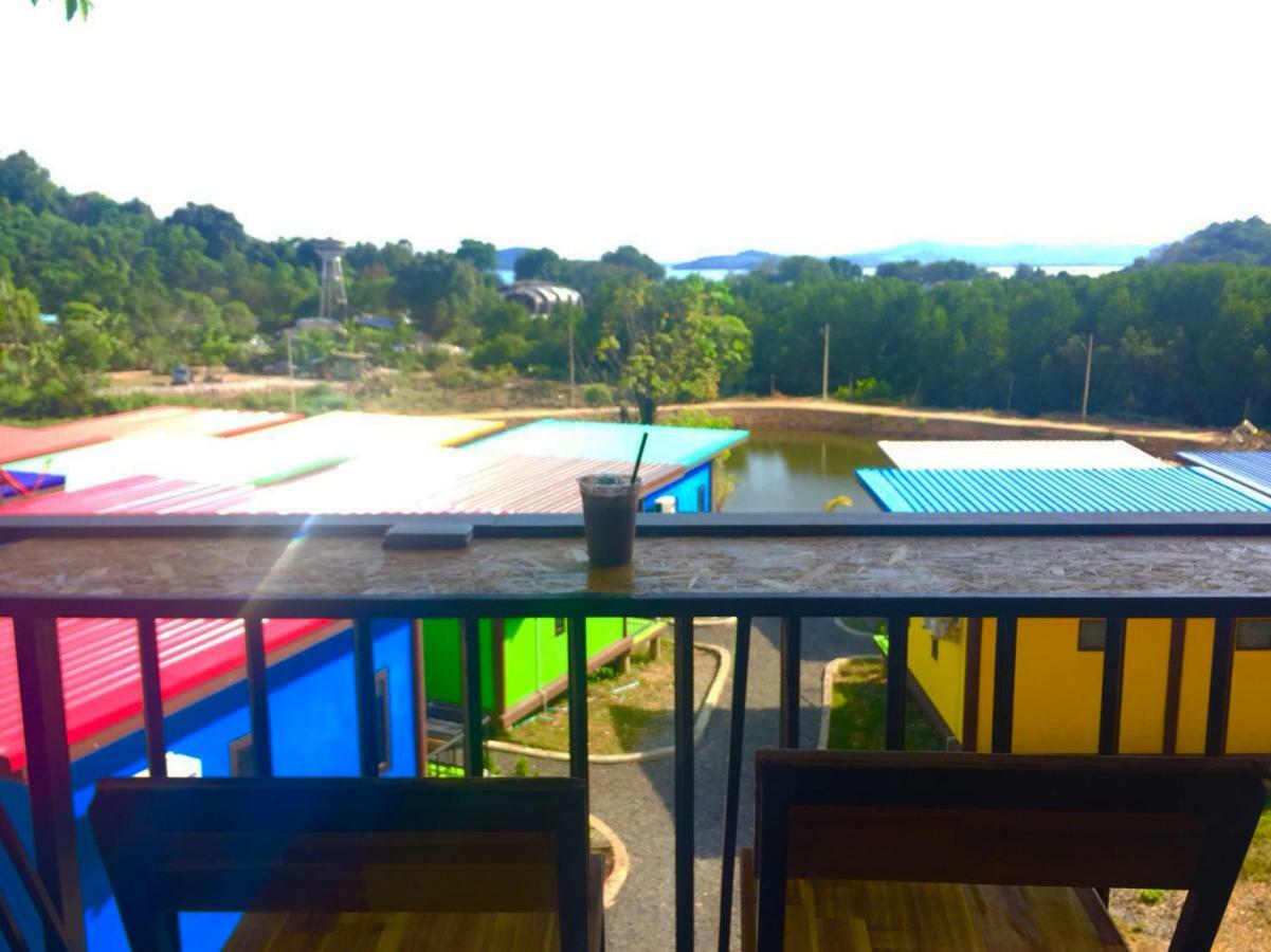 T-House@Siray Hotel Phuket Buitenkant foto