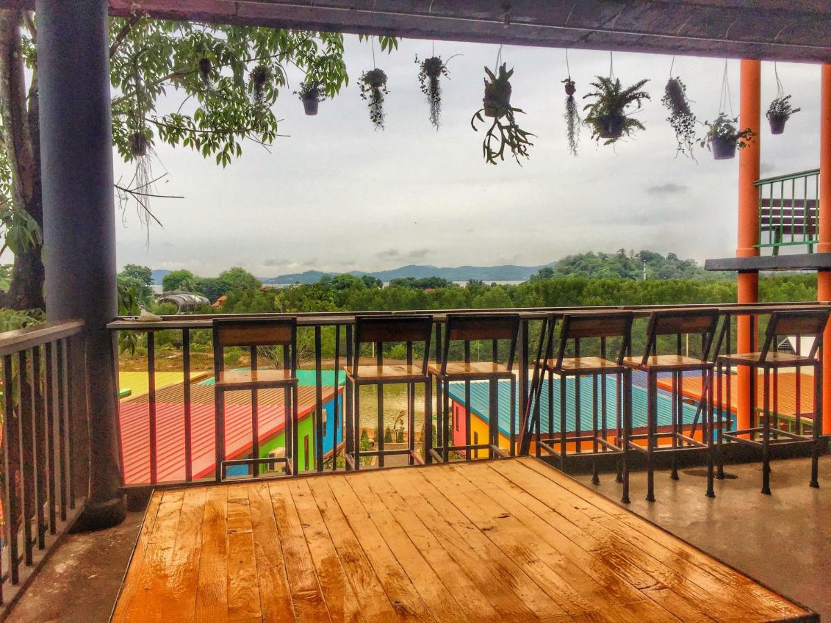 T-House@Siray Hotel Phuket Buitenkant foto